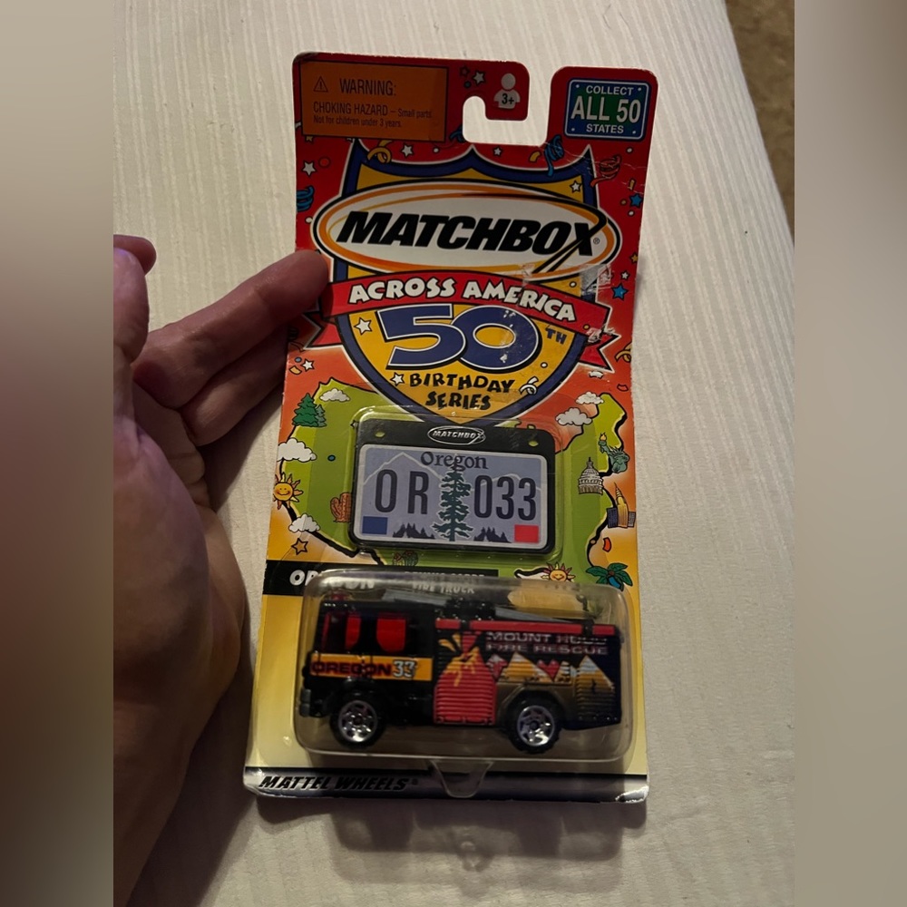 Matchbox Across America OR-033 Oregon Dennis Sabre Fire Truck Western Collection